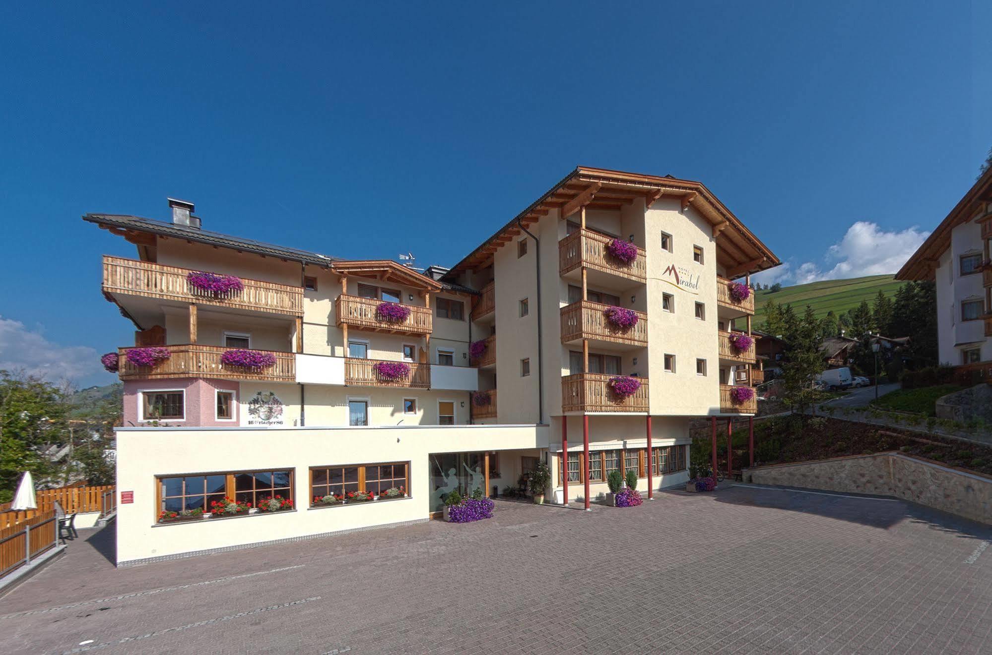 Hotel Mirabel San Vigilio Di Marebbe Εξωτερικό φωτογραφία
